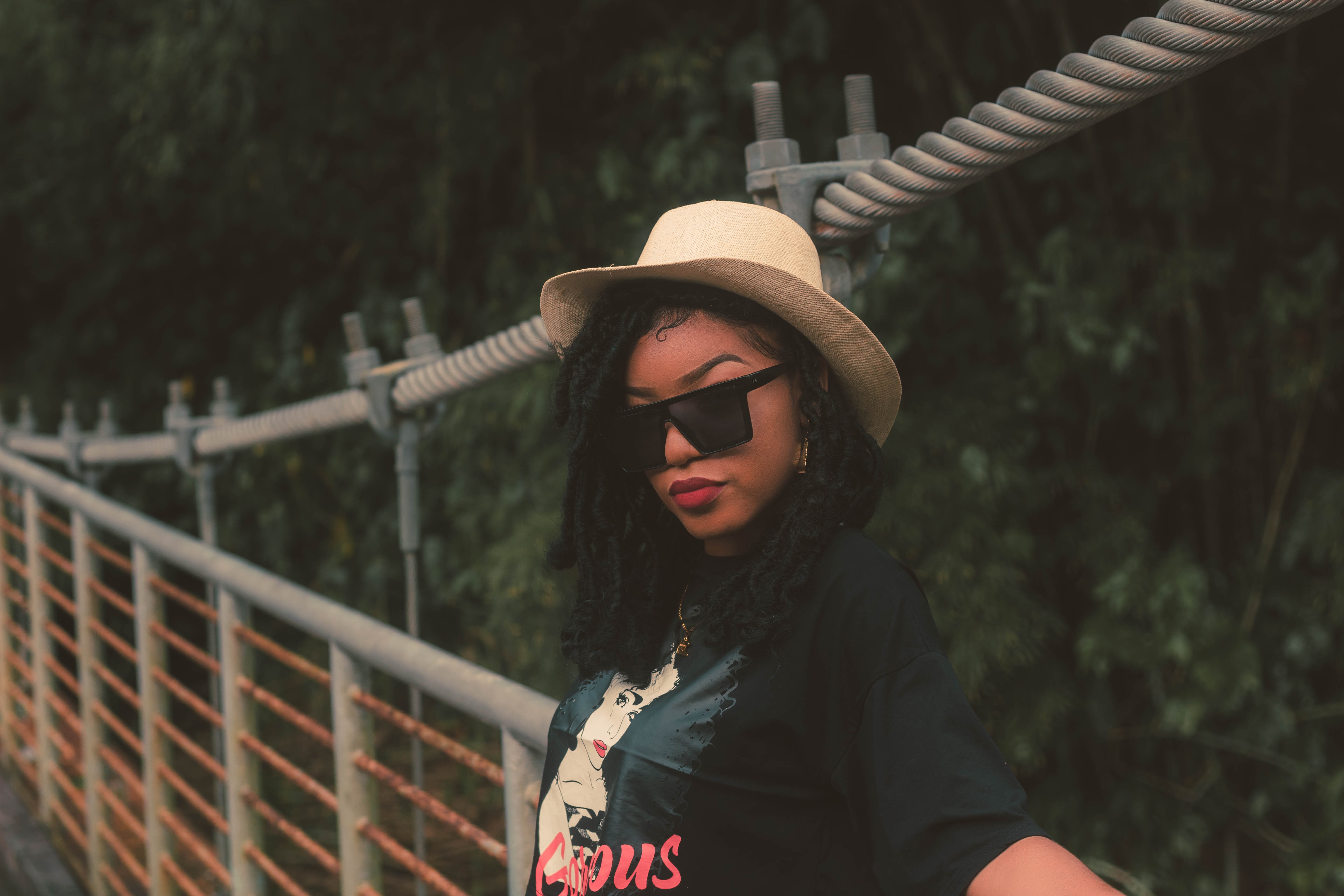 An example of faux locs.